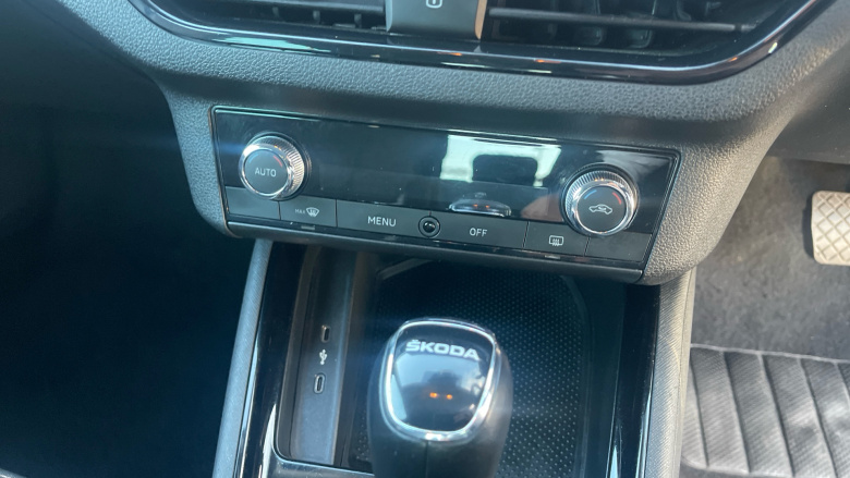 Skoda Kamiq 1.5 TSI SE L 5dr DSG Petrol Hatchback